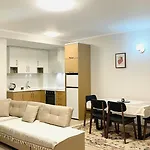 Nova Center Apartament Divjaka