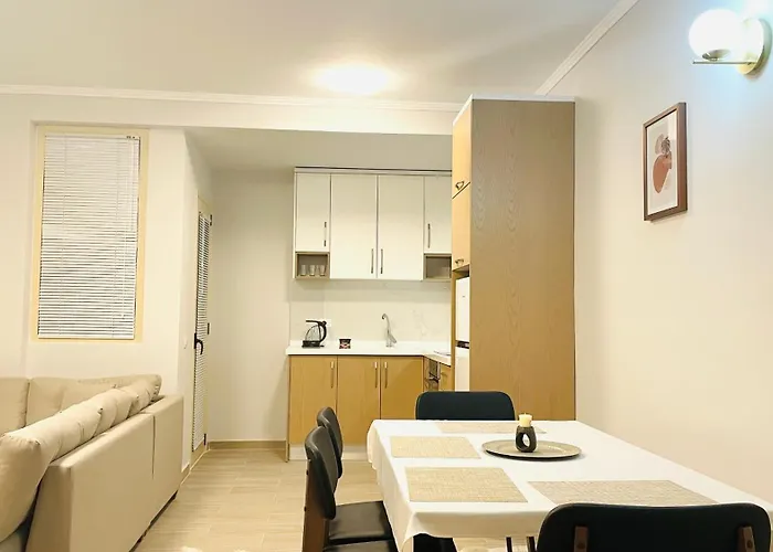 Nova Center * Divjake